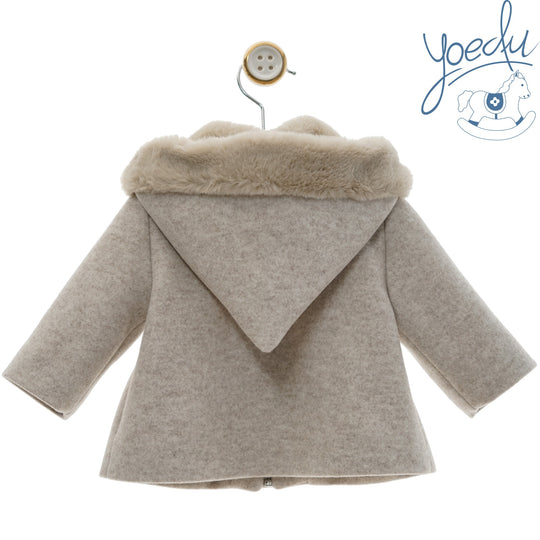Cappotto con cappuccio