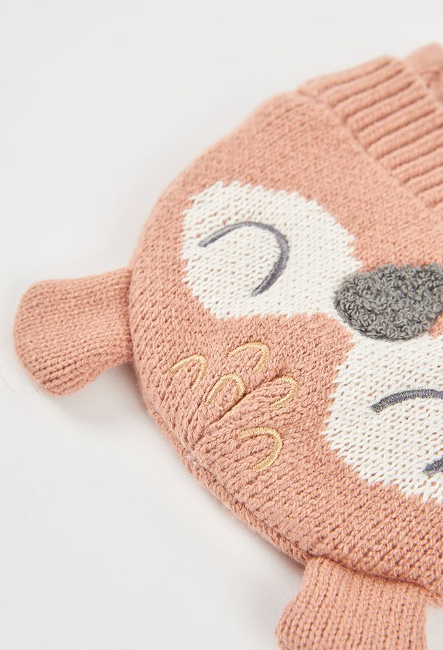 Cappello in lana gufetto
