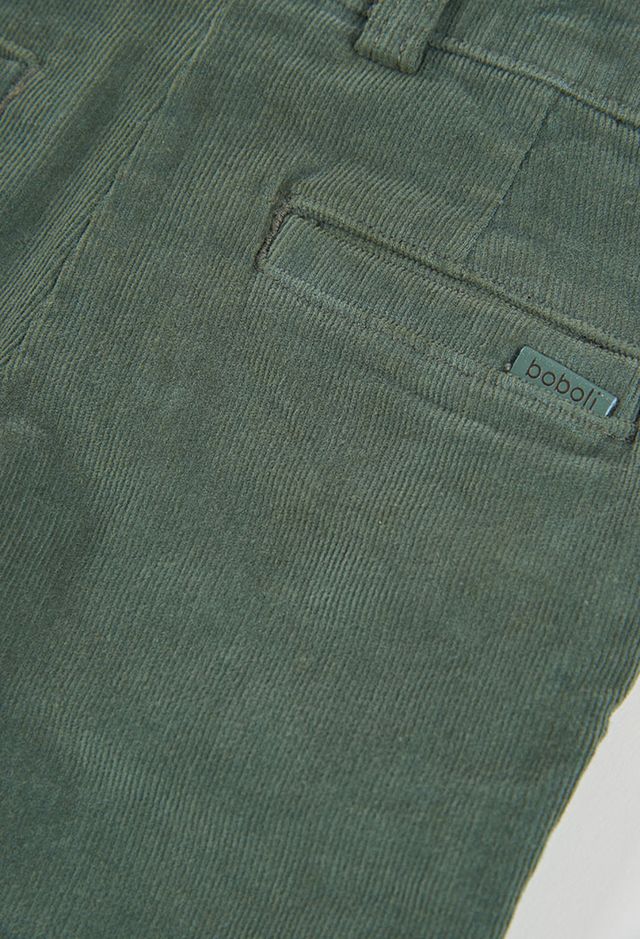 Pantalone in velluto verde pino
