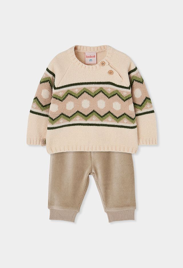 Completo con maglione in ciniglia